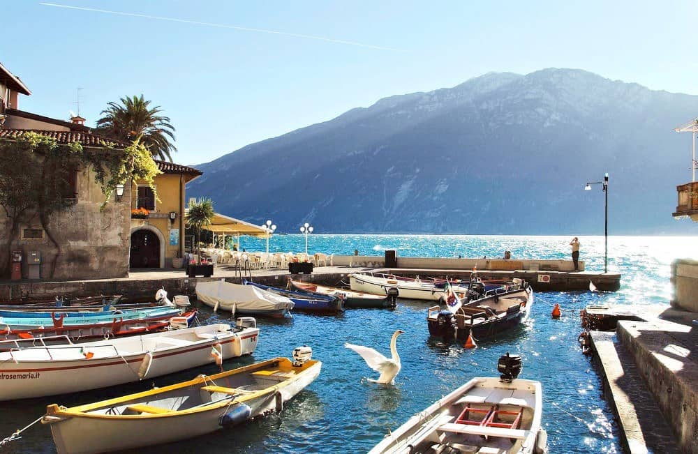 Limone - malerischer Urlaubsort in Italien am nordwestlichen Ufer des Gardasee