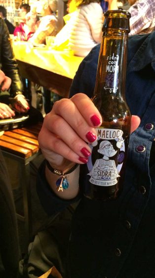 Kein San Miguel für mich, dafür gab es ein Maeloc Cider Bier mit Brombeere-Geschmack
