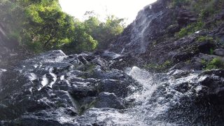 Langkawi: Wasserfall Temurum