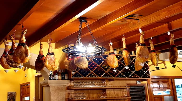 Urige Atmosphäre im restaurant Can Pedro