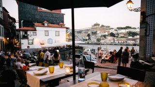 Bester Ausblick vom ODE Wine House in Porto (Copyright: ohhedwig)