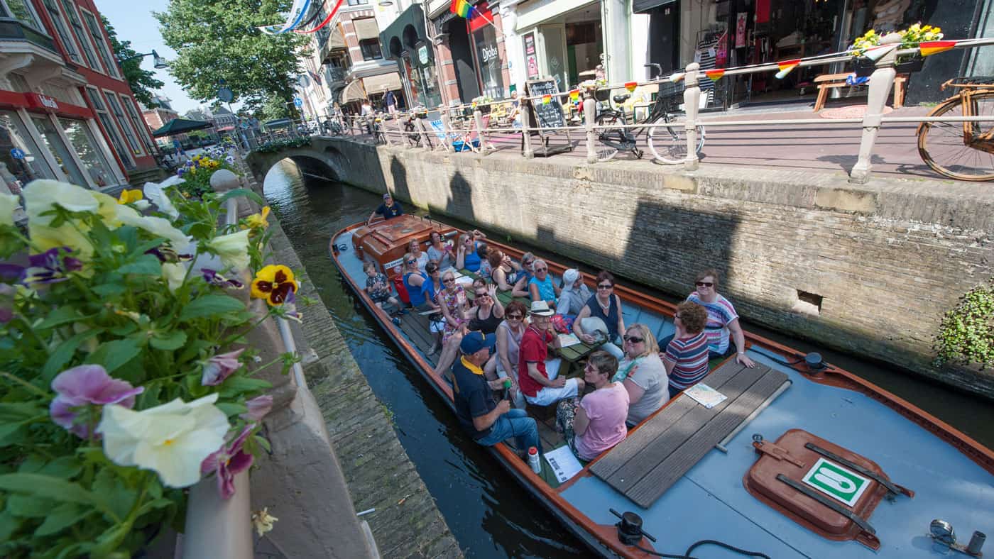 Städtehopping in Friesland: Die Elf Städte von Friesland sind über Kanäle miteinander verbunden.