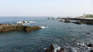 Zum Baden bedingt geeignet: Steinküste vor Puerto de la Cruz