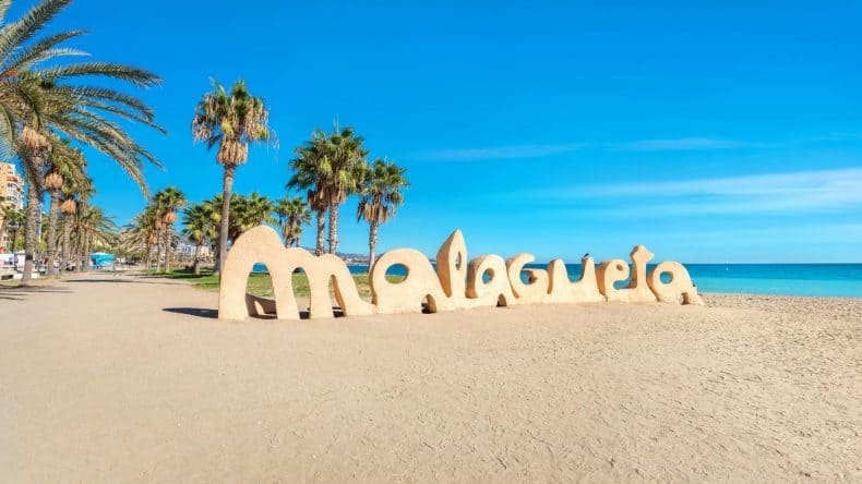 Der bekannteste Strand Málagas - Playa la Malagueta