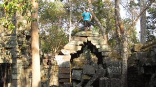 Klettern + entdecken ist in den meisten Tempeln Angkors noch erlaubt