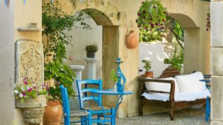 Echtes griechisches Urlaubsfeeling kommt im Kafenion "The Beautiful Hellas'' auf