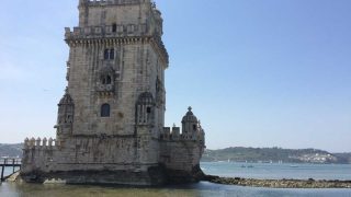 Das bekannteste Wahrzeichen Lissabons: Der Torre de Belém an der Tejomündung