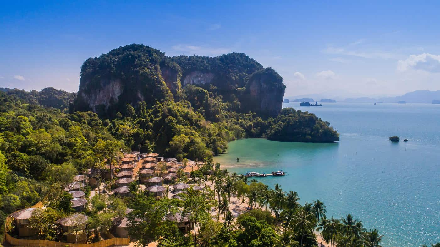 Das Tree House Villas Koh Yao in Thailand überzeugt mit einer paradiesischen Lage