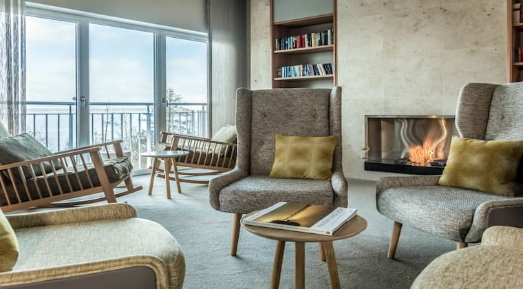 Kaminzimmer im TUI BLUE Fleesensee