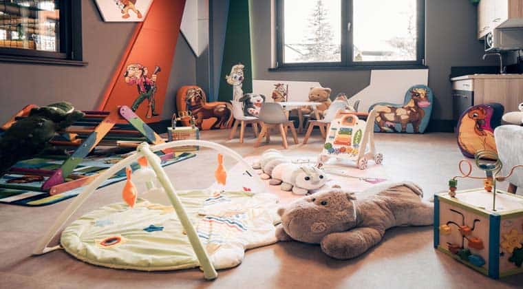 Das Spielzimmer für die jüngeren Zimmer im Kinderclub des TUI KIDS CLUB Samerhof in Österreich