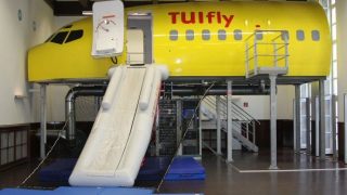 TUIfly Flugzeugattrappe im Trainingscenter Langenhagen