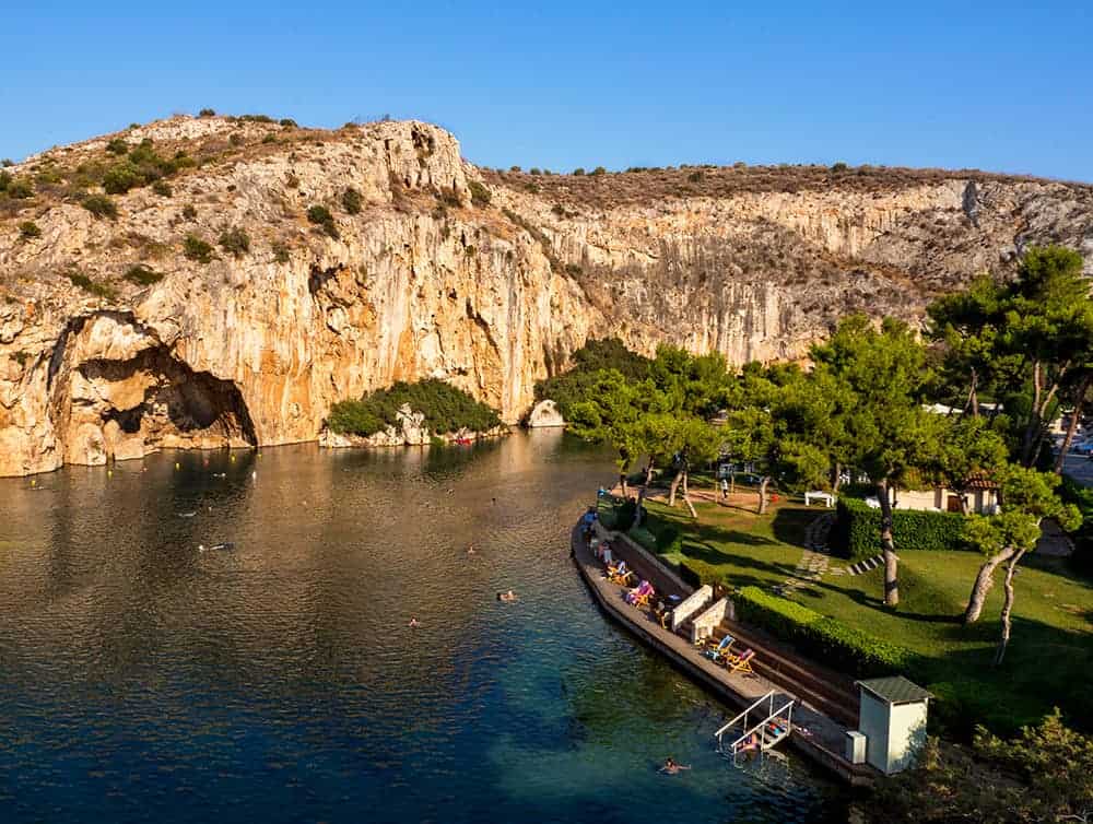 Vouliagmeni See an der Riviera von Athen