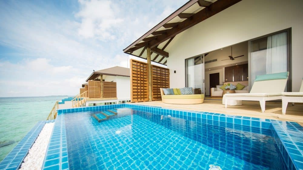 Wasserbungalow mit eigenem Pool