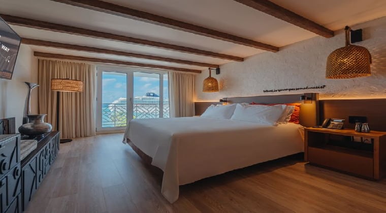 Renaissance Aruba Beach Resort Casino Zimmerbeispiel