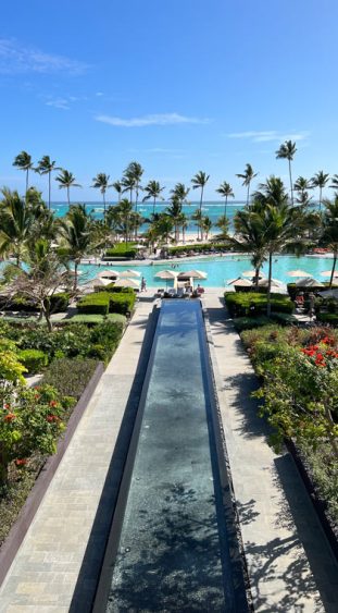 Das Hotel Lopesan Costa Bavaro Resort Spa und Casino in Punta Cana in der Dominikanischen Republik überzeugt mit direkter Strandlage.