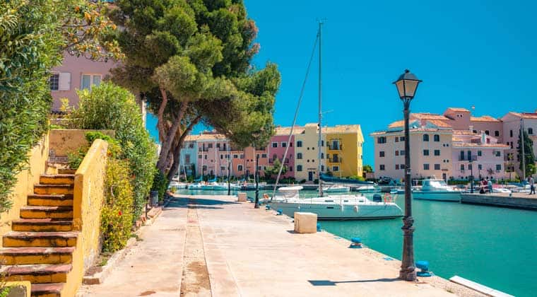 Das malerische, valencianische Städtchen Port Saplaya , wird auch gern als Klein-Venedig bezeichnet
