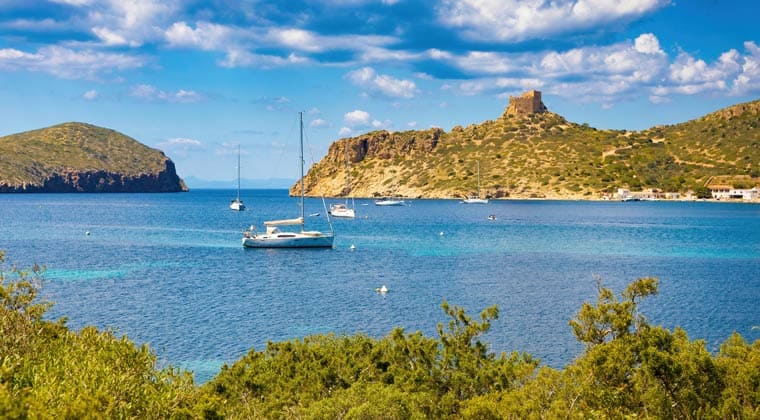 Mittelmeerinseln: Blick auf die Baleareninsel Cabrera, südlich gelegen von Mallorca.