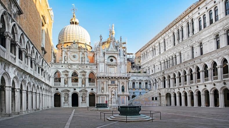 Italien, Venedig, Innenhof des Dogenpalast