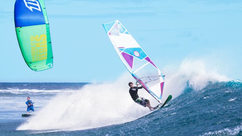Blick auf die perfekte Welle für Wind- und Kitesurfer, Mauritius