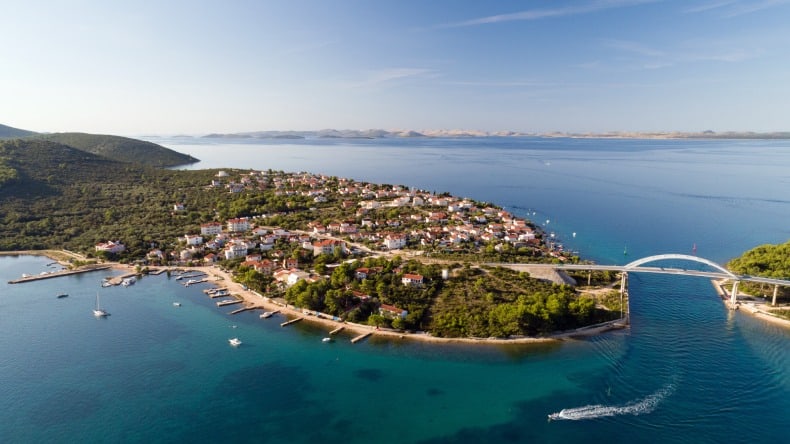 Blick auf die Insel Pasman, Norddalmatien, Kroatien