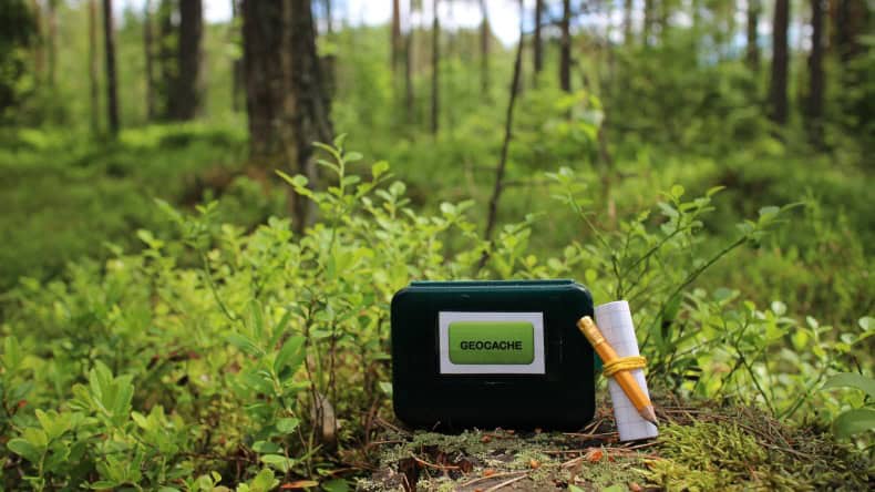 Geocaching im Wald