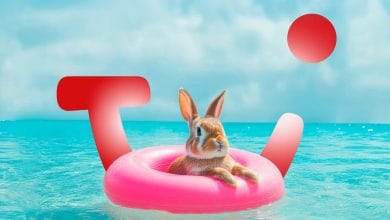 Osterhase im Schwimmring