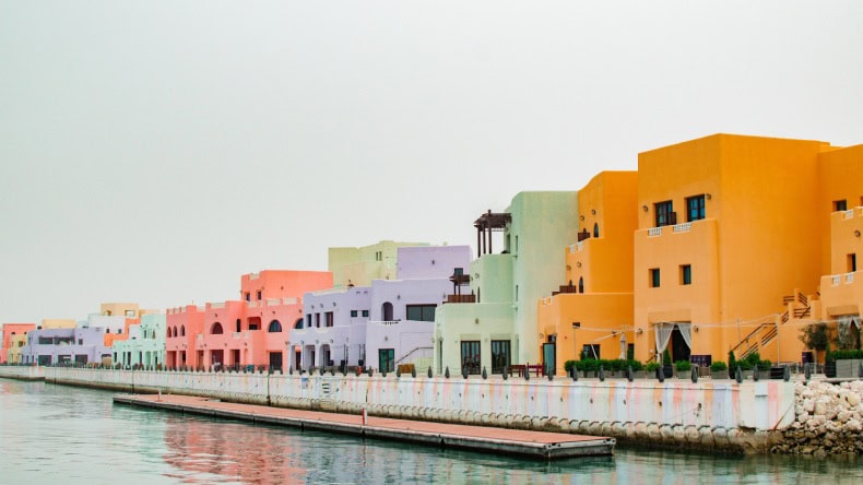 Vereinigte Arabische Emirate, Katar