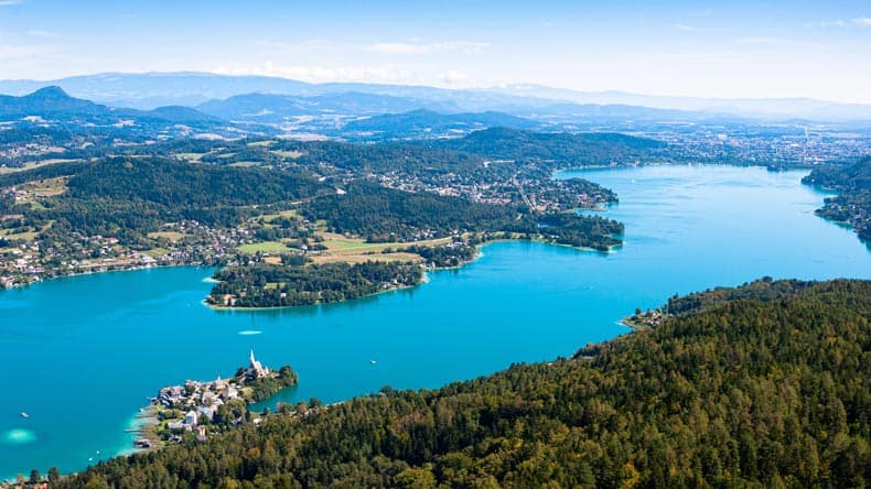 Blick auf den Woerthersee