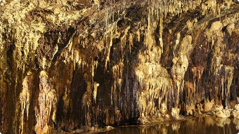Tropfsteinhöhle, Thüringen