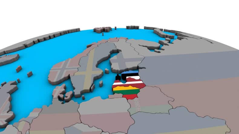 Karte mit Flaggen von Litauen, Lettland und Estland.