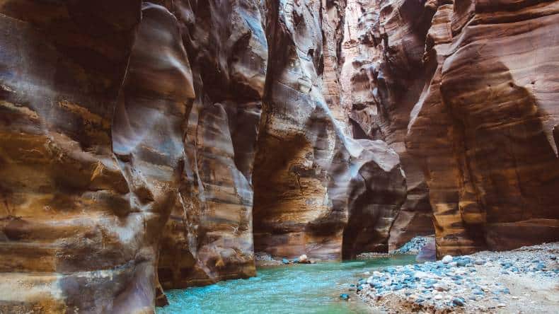 Felsen, Wasser, Canyon des Wadi Mujib