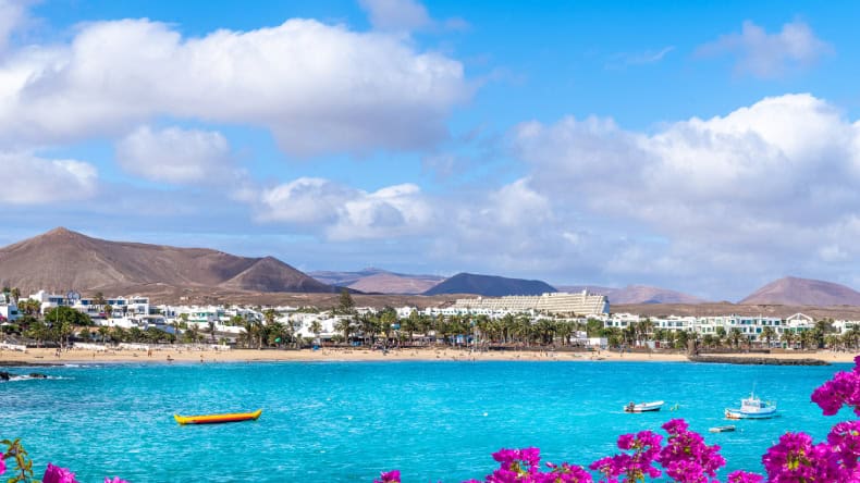 Lanzarote, Meer, Strand, Palmen, Hotels