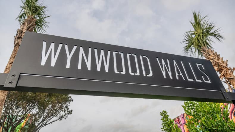 Blick auf das Schild von Wynwood Walls, Florida