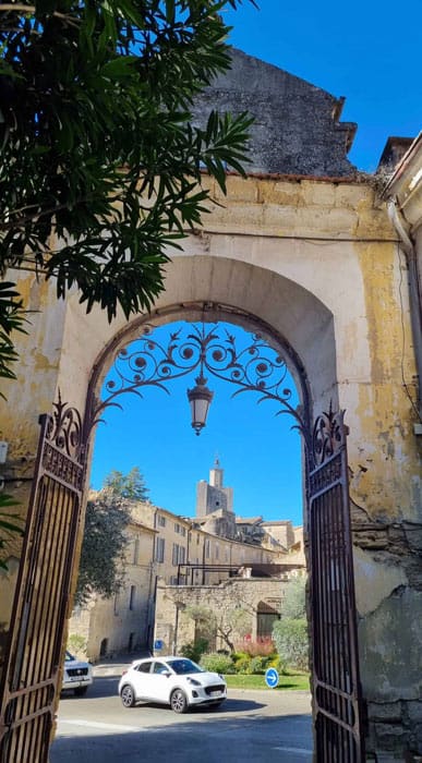 Uzes Frankreich