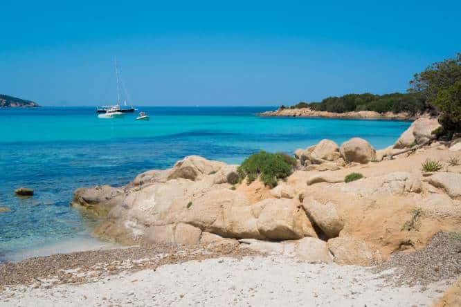 Grande Pevero Beach auf der Insel Sardinien