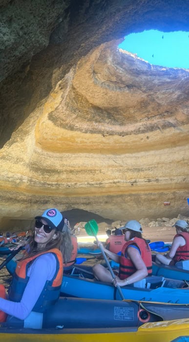 Kajaktour in der Benagil-Höhle an der Algarve