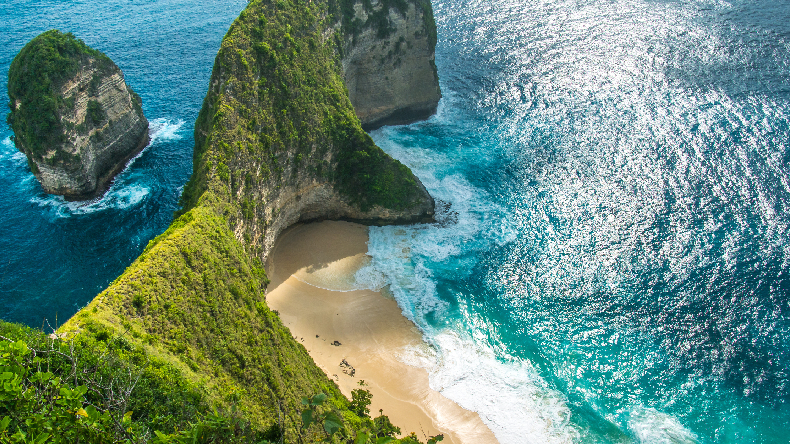 Manta Bay, Bali, Strand Nusa Penida Island, Strand, Klippen Meer