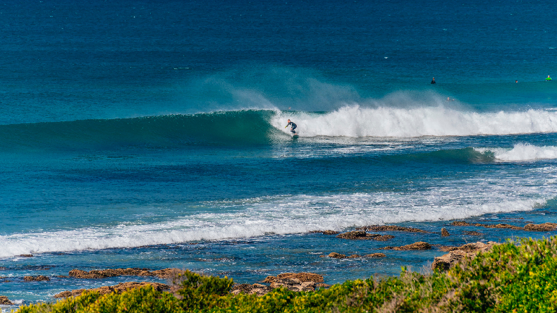 Südafrika, Jeffreys Bay, Meer, Grün, Surfer